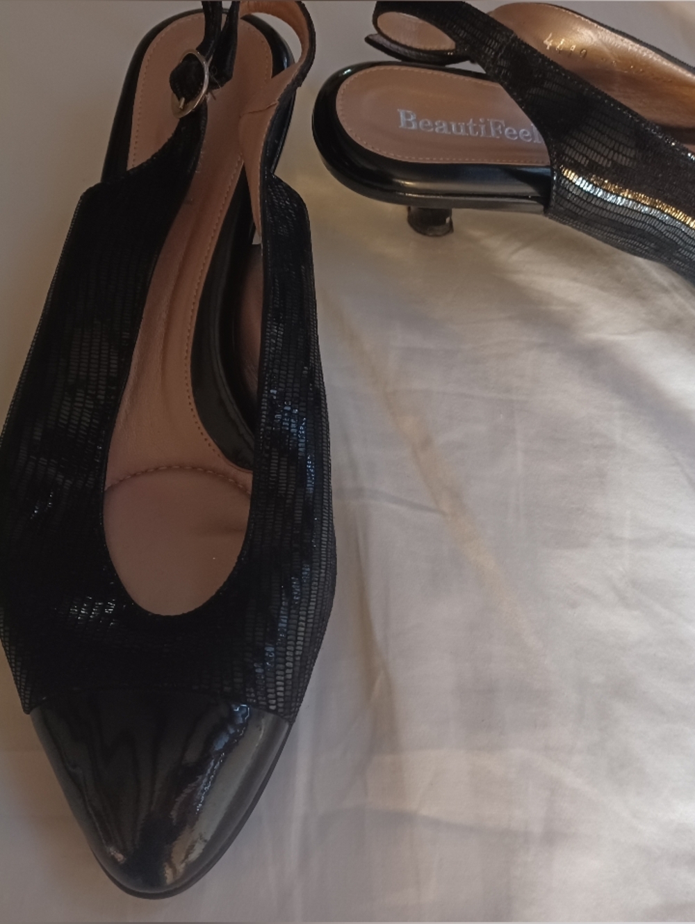 BeautiFeel 38 7.5 7 1/2 Black Patent Leather Slingbacks Heels Shoes